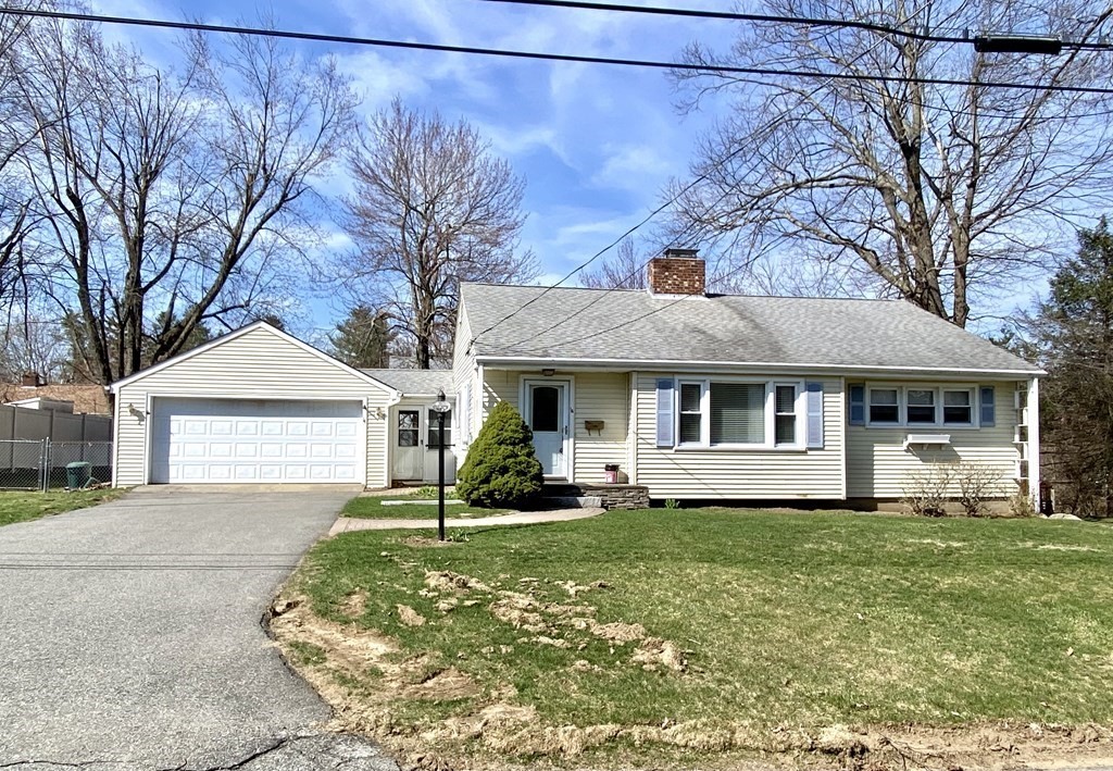 14 Crestwood Road Paxton, MA 01612 - Photo 1 of 37 Gallery Image 1
