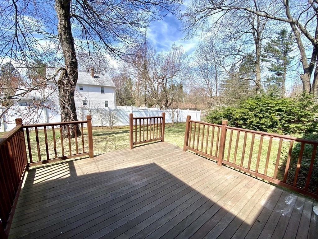 14 Crestwood Road Paxton, MA 01612 - Photo 33 of 37 Gallery Image 33