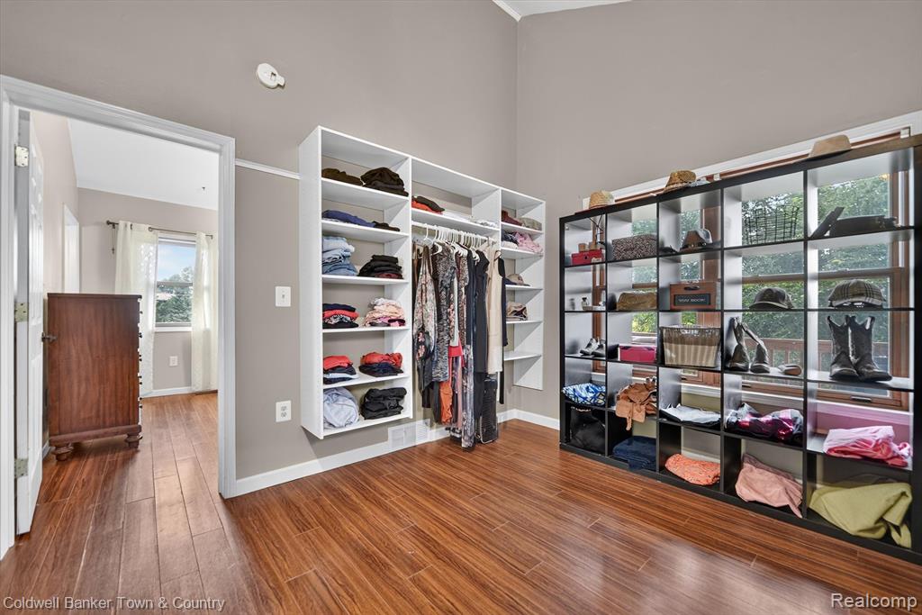 8175 Farley Road Pinckney, MI 48169 - Photo 22 of 61 Gallery Image 22