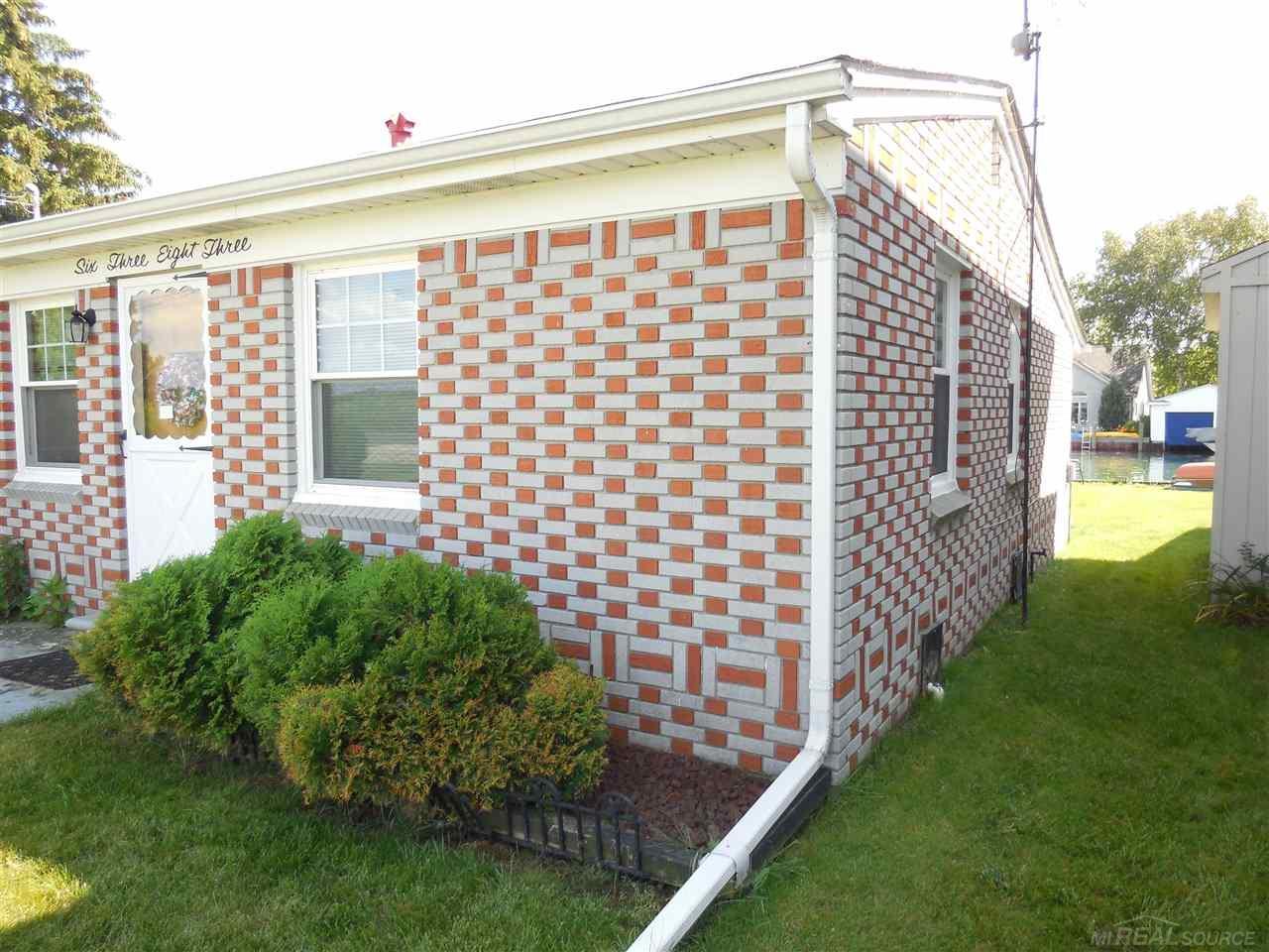 6383 Dyke Road Algonac, MI 48001 - Photo 3 of 27 31254403-2.JPG