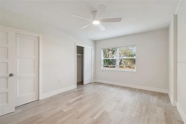 $225,000 | 300 Venetian Drive, Unit 2, Clearwater, FL 33755