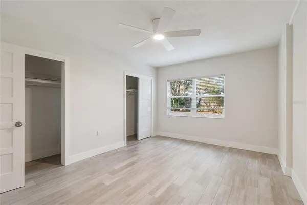 $225,000 | 300 Venetian Drive, Unit 2, Clearwater, FL 33755