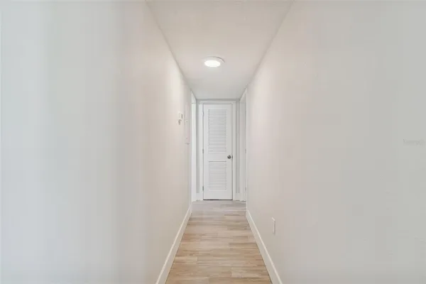 $225,000 | 300 Venetian Drive, Unit 2, Clearwater, FL 33755