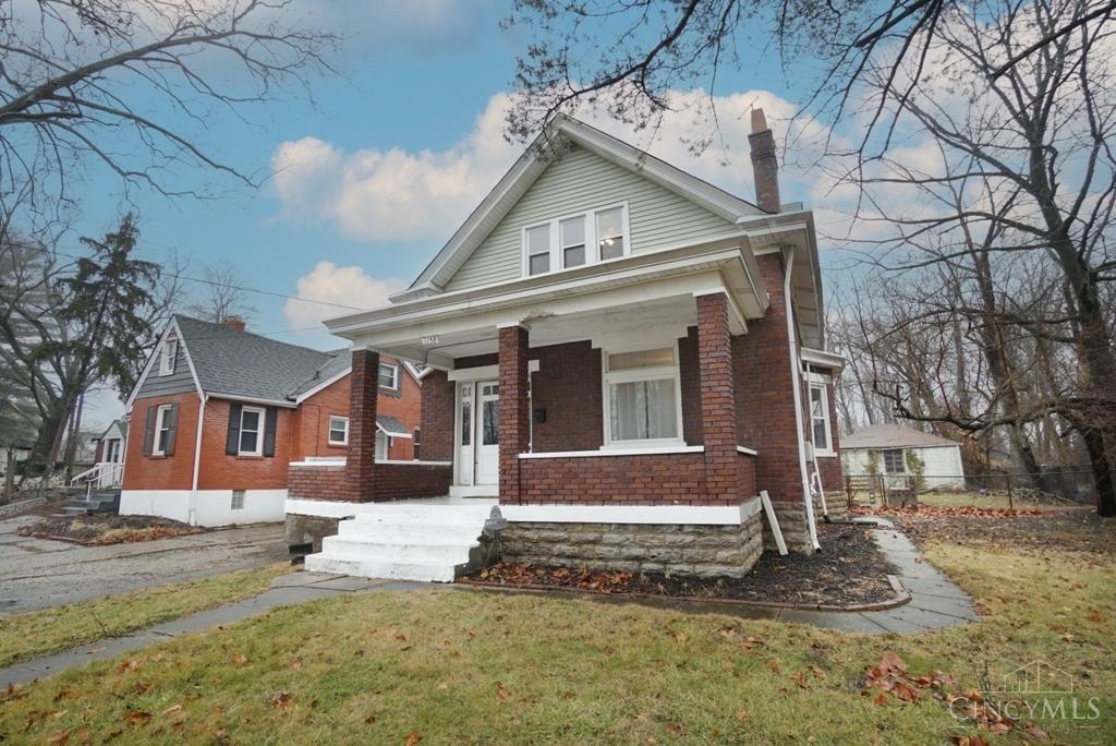 1158 Groesbeck Road Cincinnati, OH 45224 - Photo 3 of 33 Gallery Image 3
