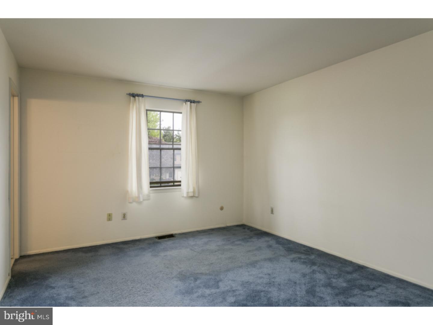 133 Farnwood Road Mount Laurel, NJ 08054 - Photo 21 of 25 Bedroom 3