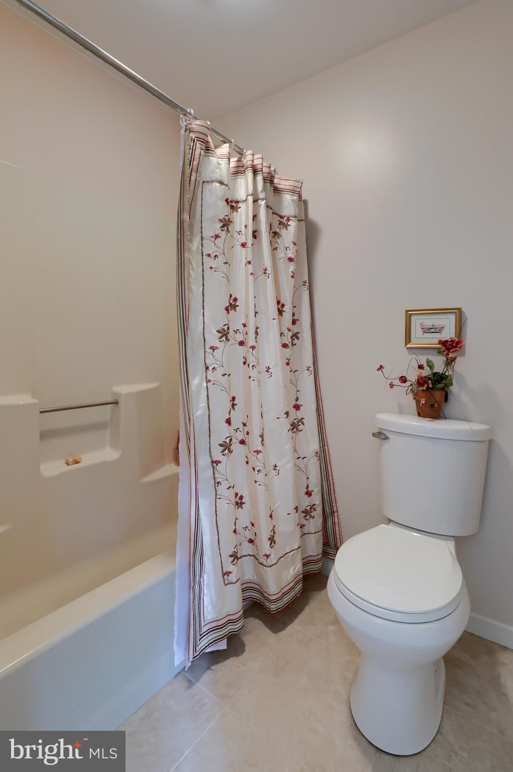 1829 Spring Ridge Lane Lancaster, PA 17603 - Photo 26 of 34 Gallery Image 26
