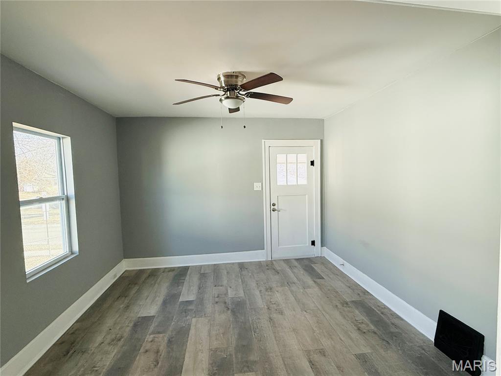 516 Sering Avenue Alton, IL 62002 - Photo 4 of 14