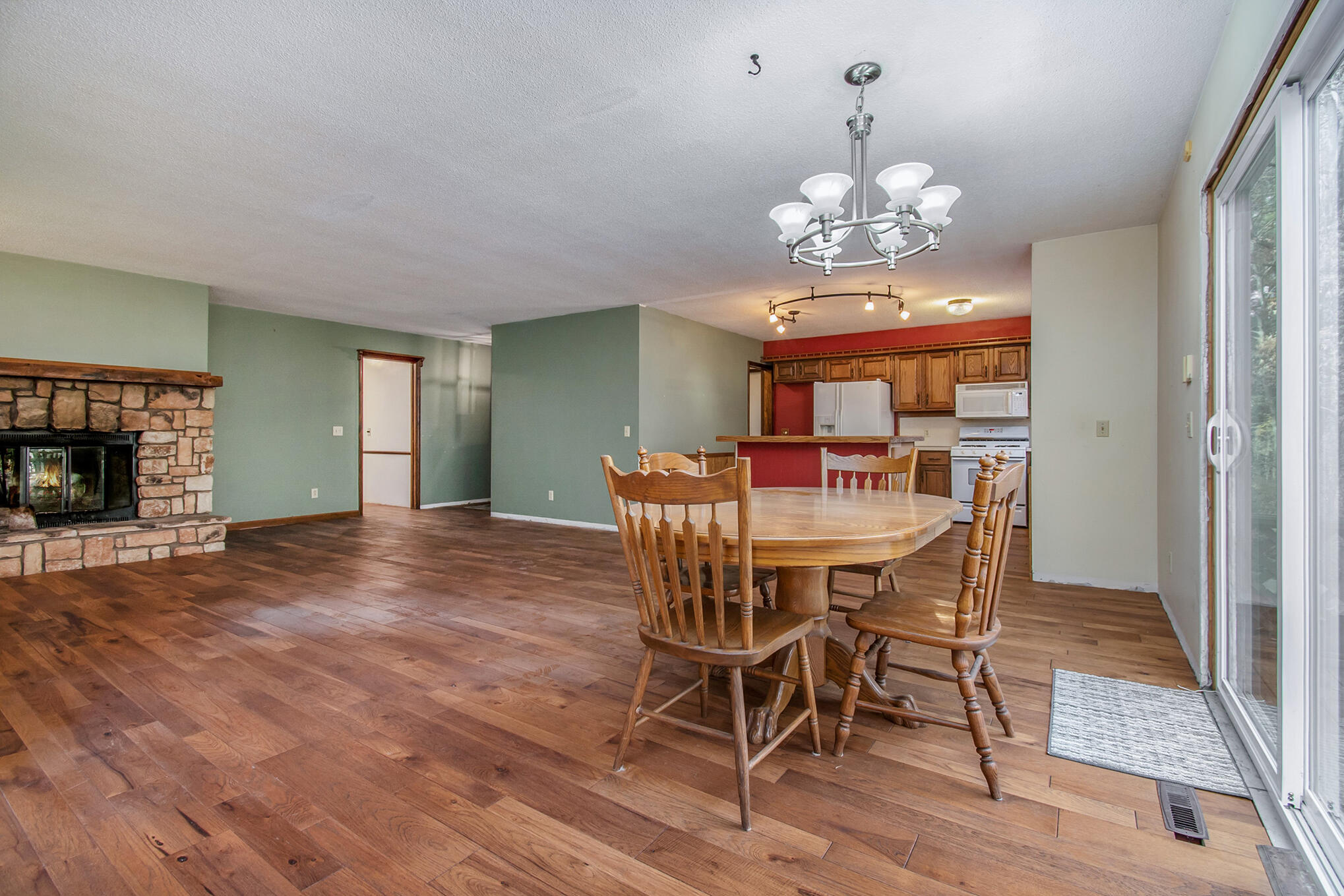 15926 Green Briar Road Three Rivers, MI 49093 - Photo 6 of 34 Dining Area