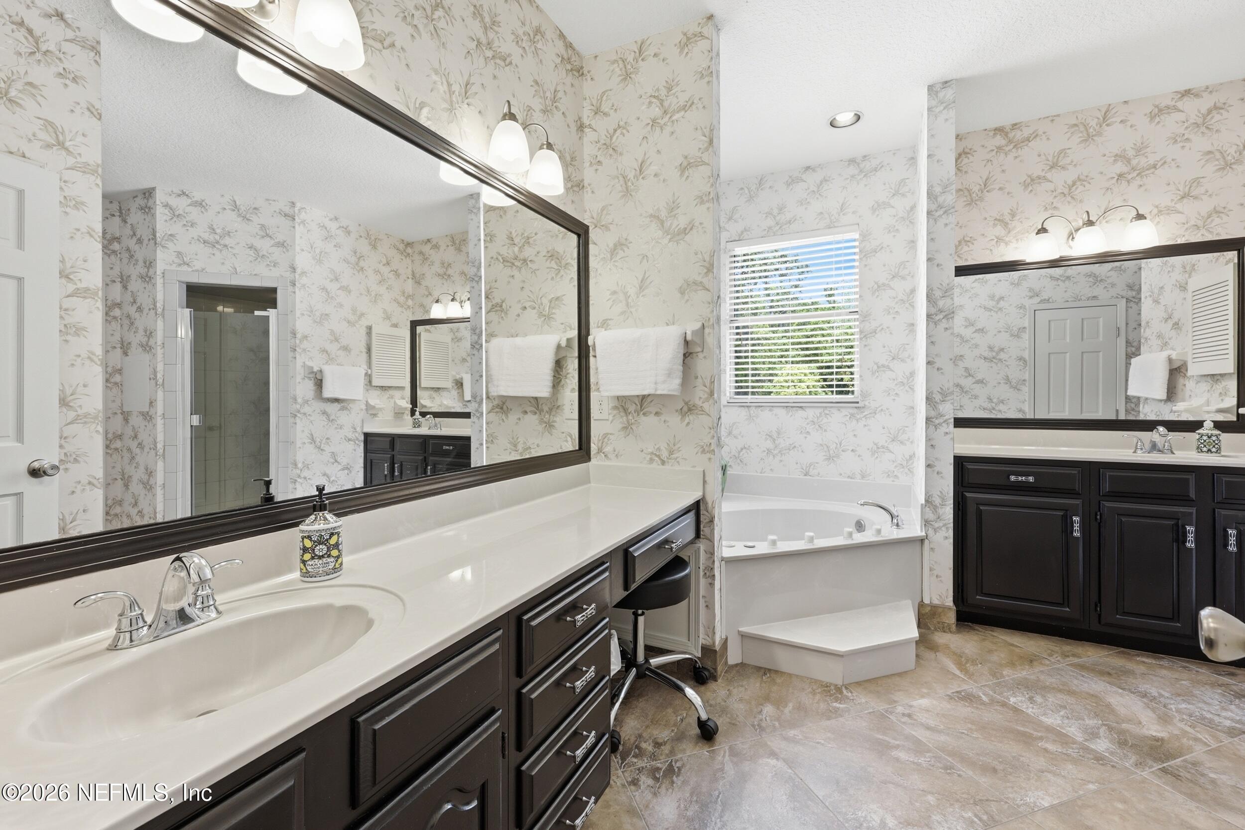 1292 Creek Bend Road St. Johns, FL 32259 - Photo 29 of 37 Owners Bath