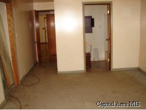 2827 Hoover Avenue Springfield, IL 62703 - Photo 5 of 9