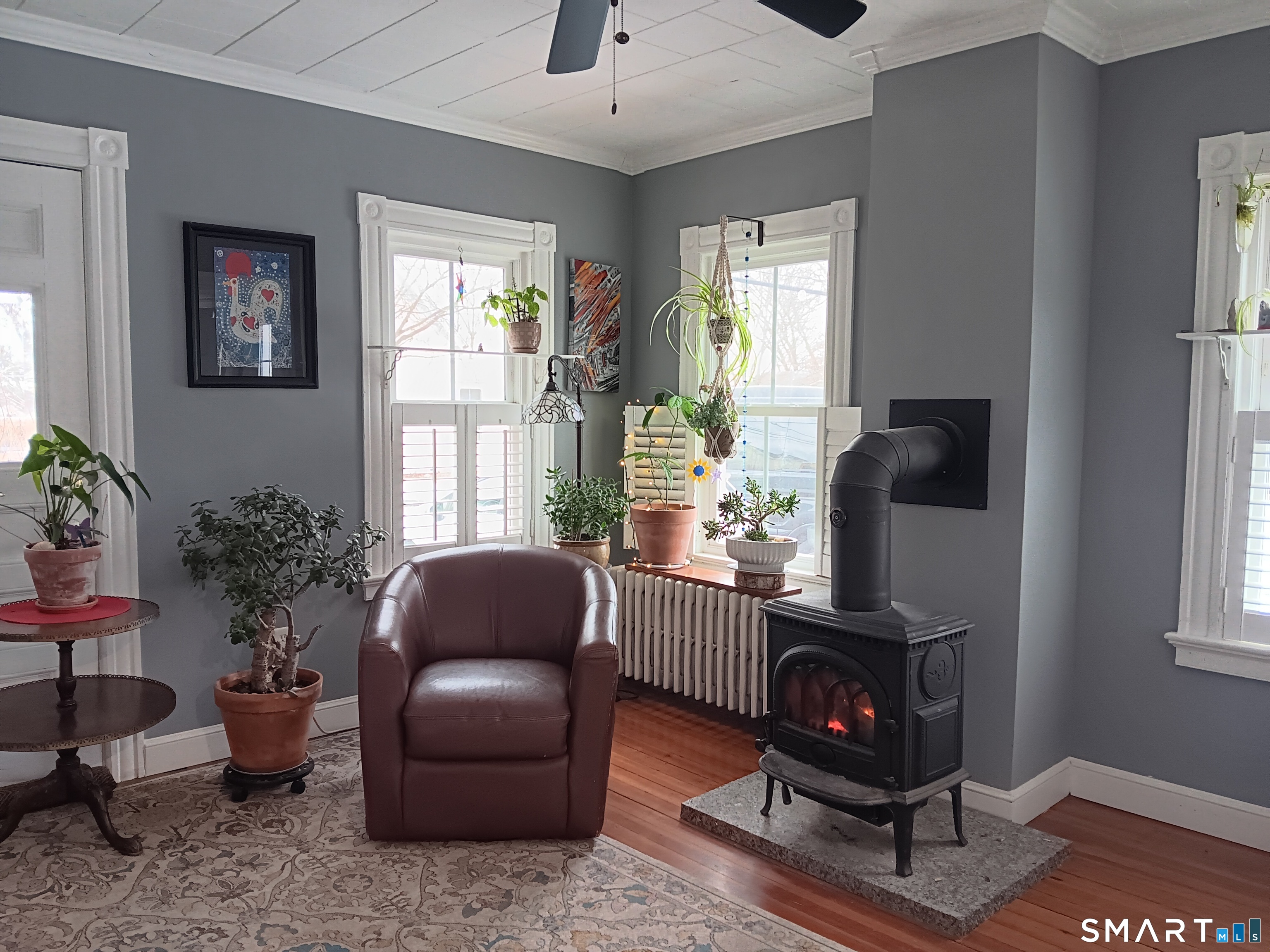 5 Ashby Street Groton, CT 06355 - Photo 2 of 16