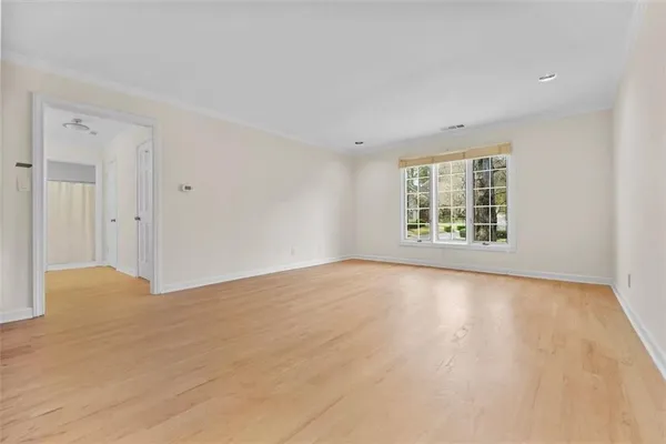 $5,600 | 11 Paces W Drive Northwest, Atlanta, GA 30327