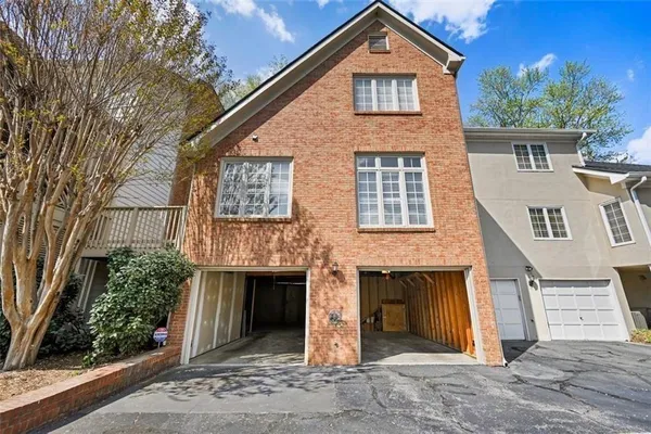 $5,600 | 11 Paces W Drive Northwest, Atlanta, GA 30327