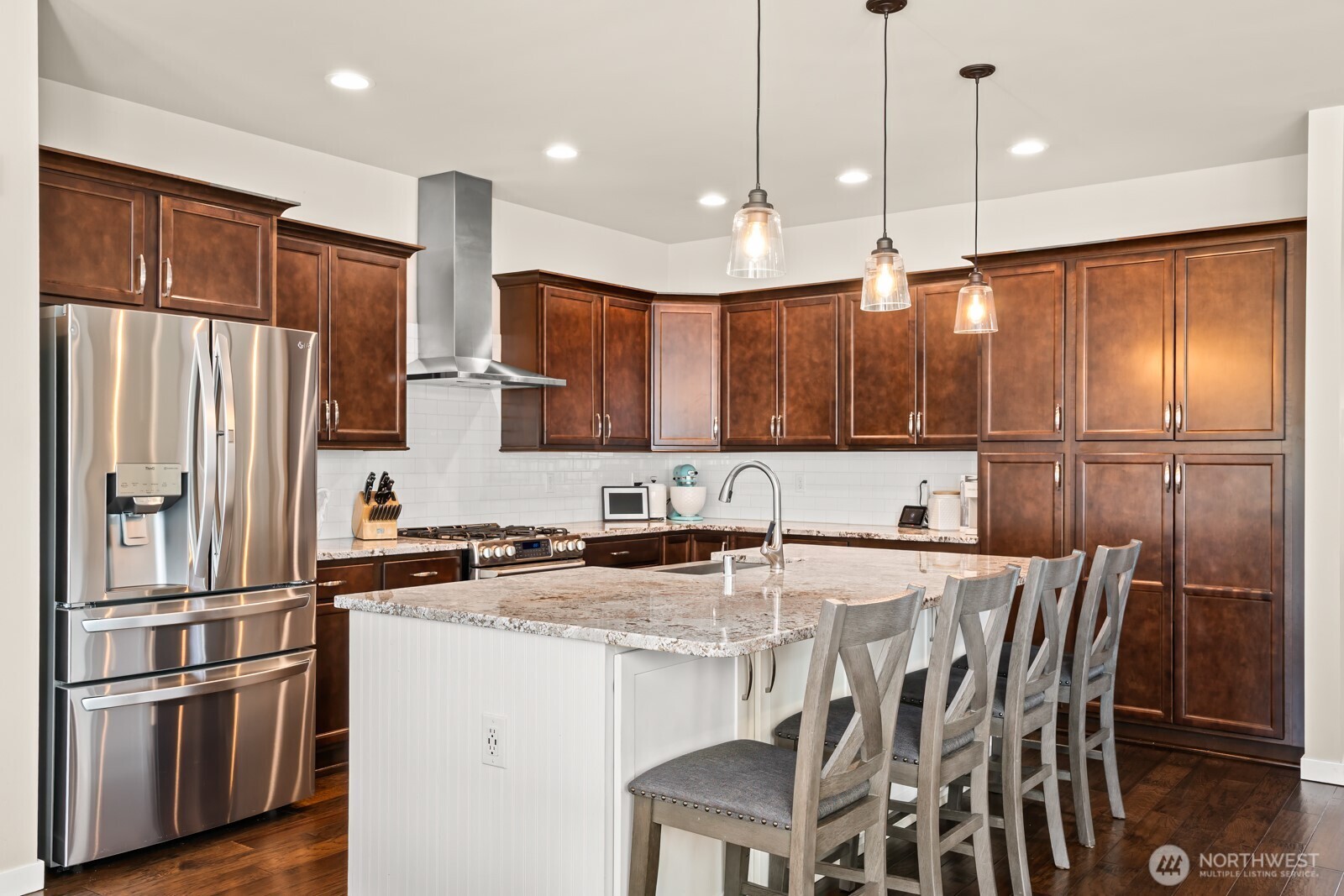 10916 Bay Meadows Lane Burlington, WA 98233 - Photo 5 of 38