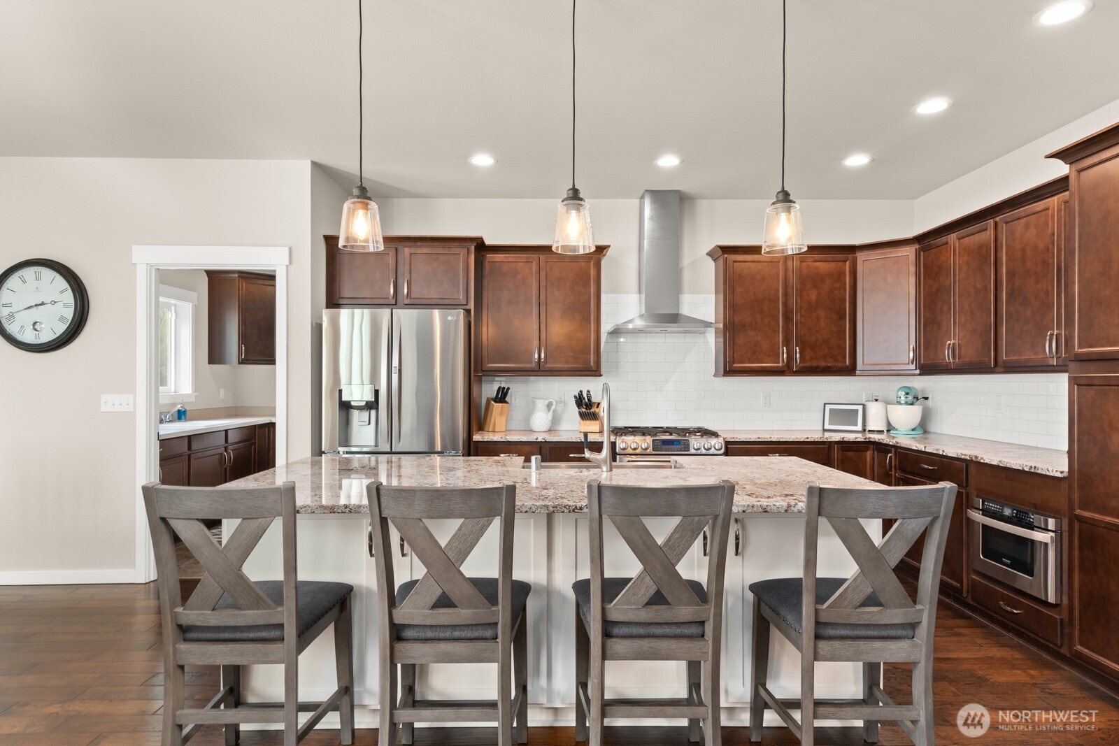 10916 Bay Meadows Lane Burlington, WA 98233 - Photo 7 of 38