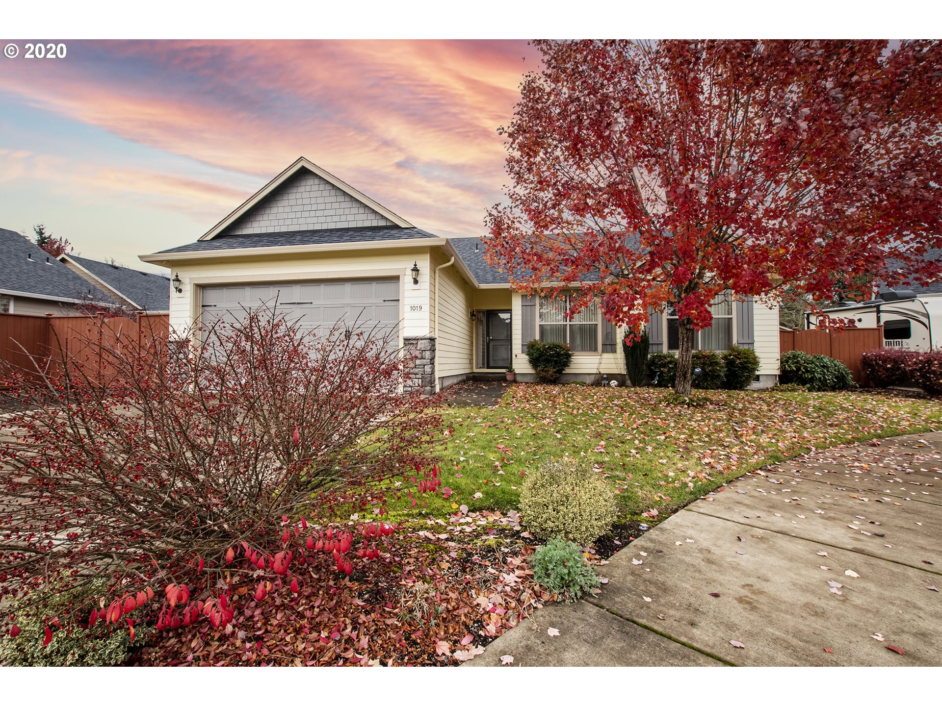 1019 South 41st Street Springfield, OR 97478 - Photo 2 of 22