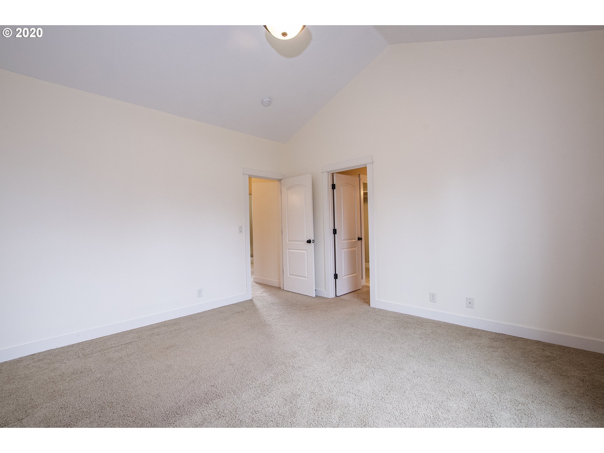 1019 South 41st Street Springfield, OR 97478 - Photo 13 of 22