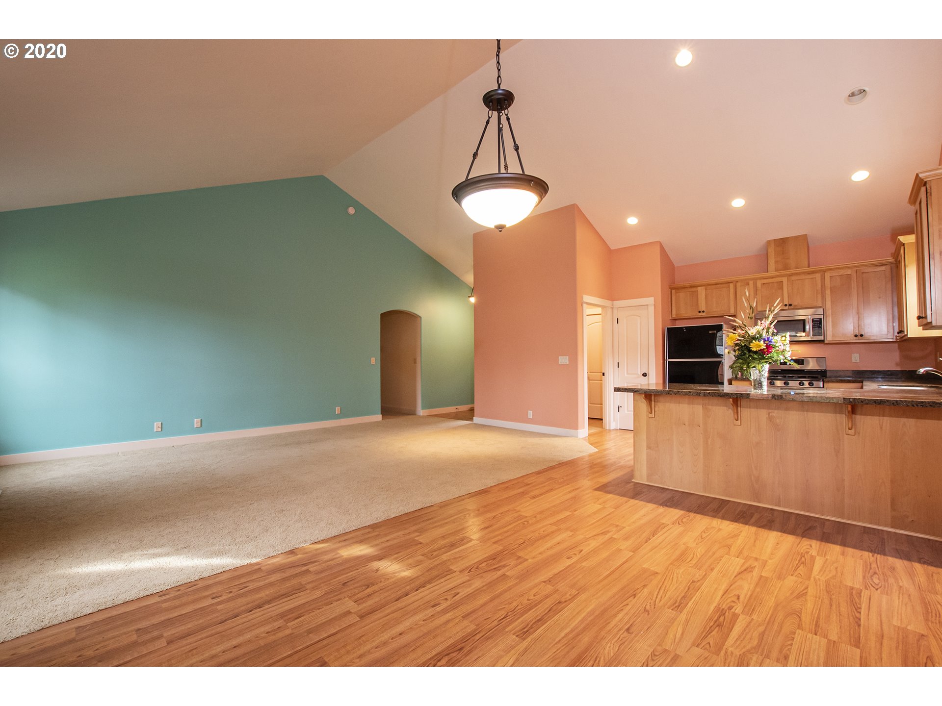 1019 South 41st Street Springfield, OR 97478 - Photo 4 of 22