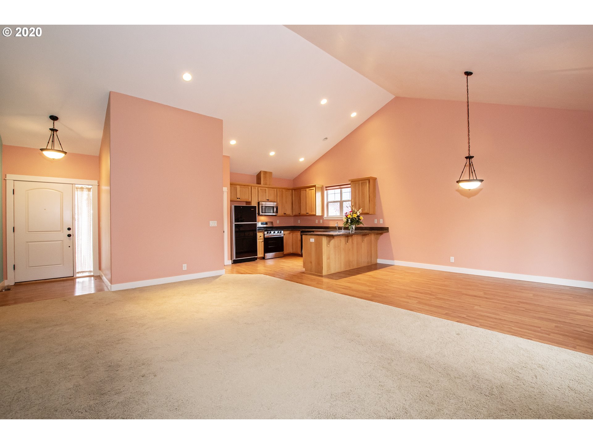 1019 South 41st Street Springfield, OR 97478 - Photo 5 of 22