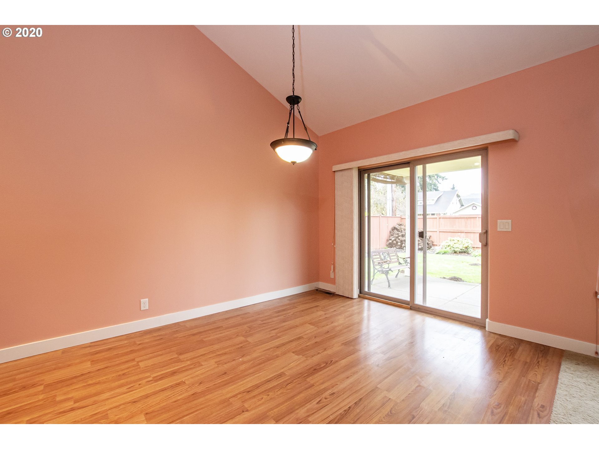 1019 South 41st Street Springfield, OR 97478 - Photo 6 of 22