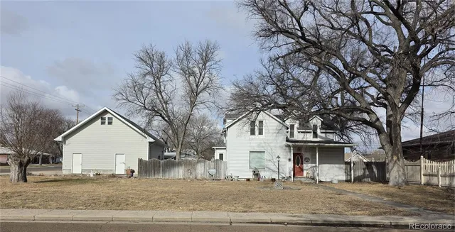 $138,000 | 218 West 5th Street, Julesburg, CO 80737