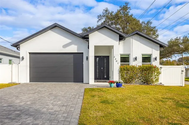 $699,000 | 3301 West Dewey Street, Tampa, FL 33607