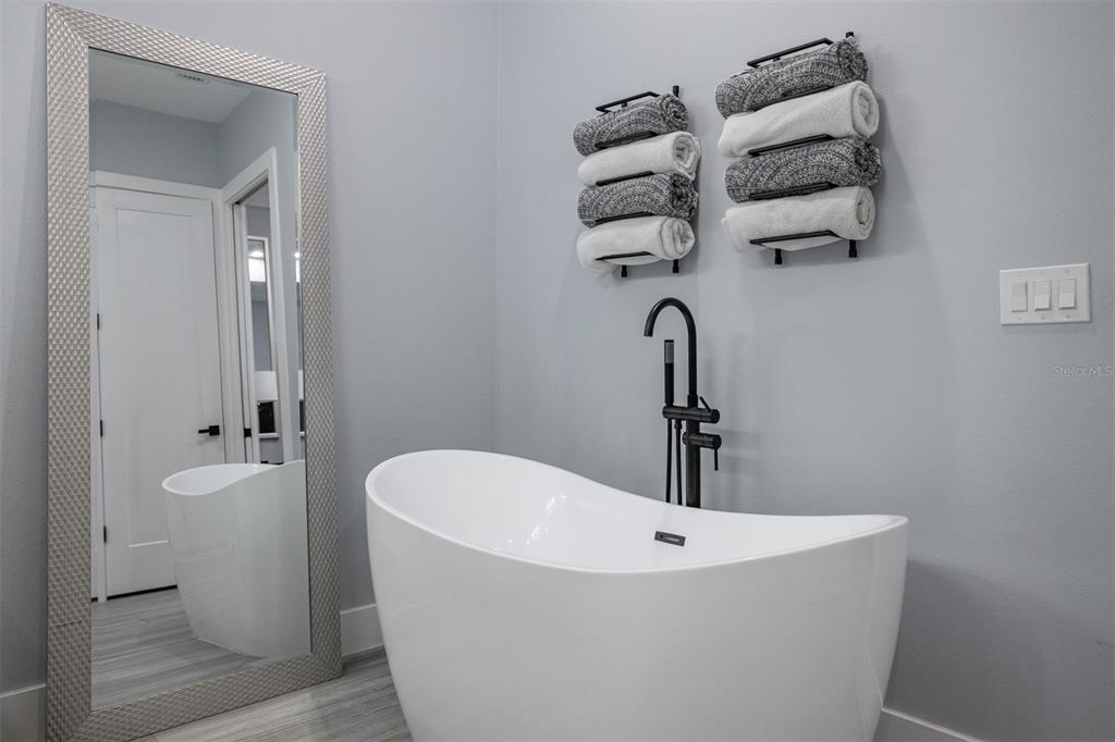 3301 West Dewey Street Tampa, FL 33607 - Photo 13 of 30