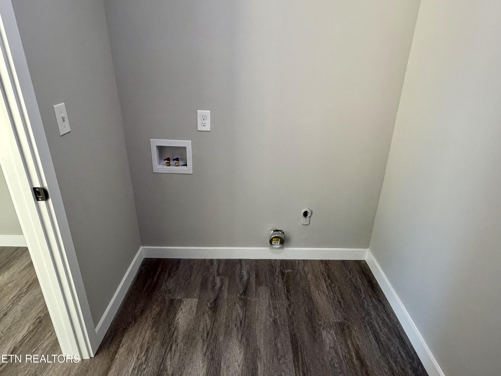 1035 Lakeside Road Madisonville, TN 37354 - Photo 30 of 51 Gallery Image 30