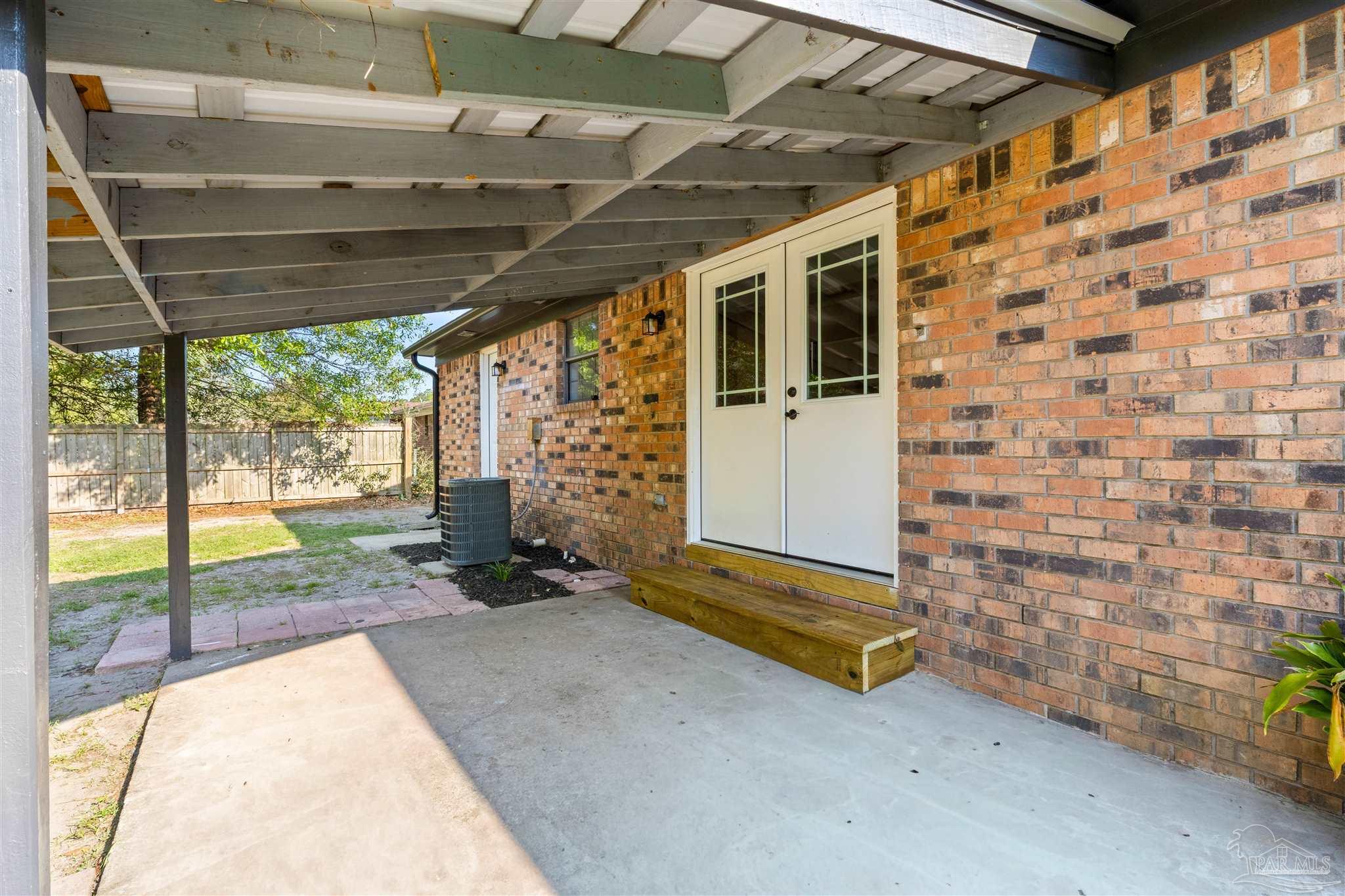 1027 Dog Track Road Pensacola, FL 32506 - Photo 30 of 33 Gallery Image 30