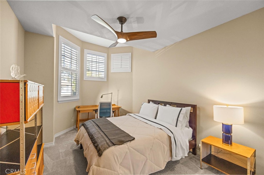 23930 Lakeside Road Valencia, CA 91355 - Photo 23 of 42 Bedroom 2 with en suite bath