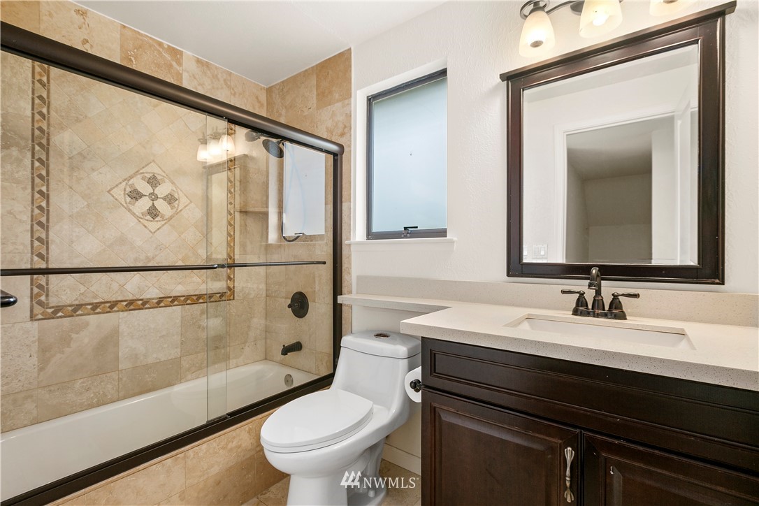 4815 152nd Street Southwest Edmonds, WA 98026 - Photo 15 of 25 Gallery Image 15