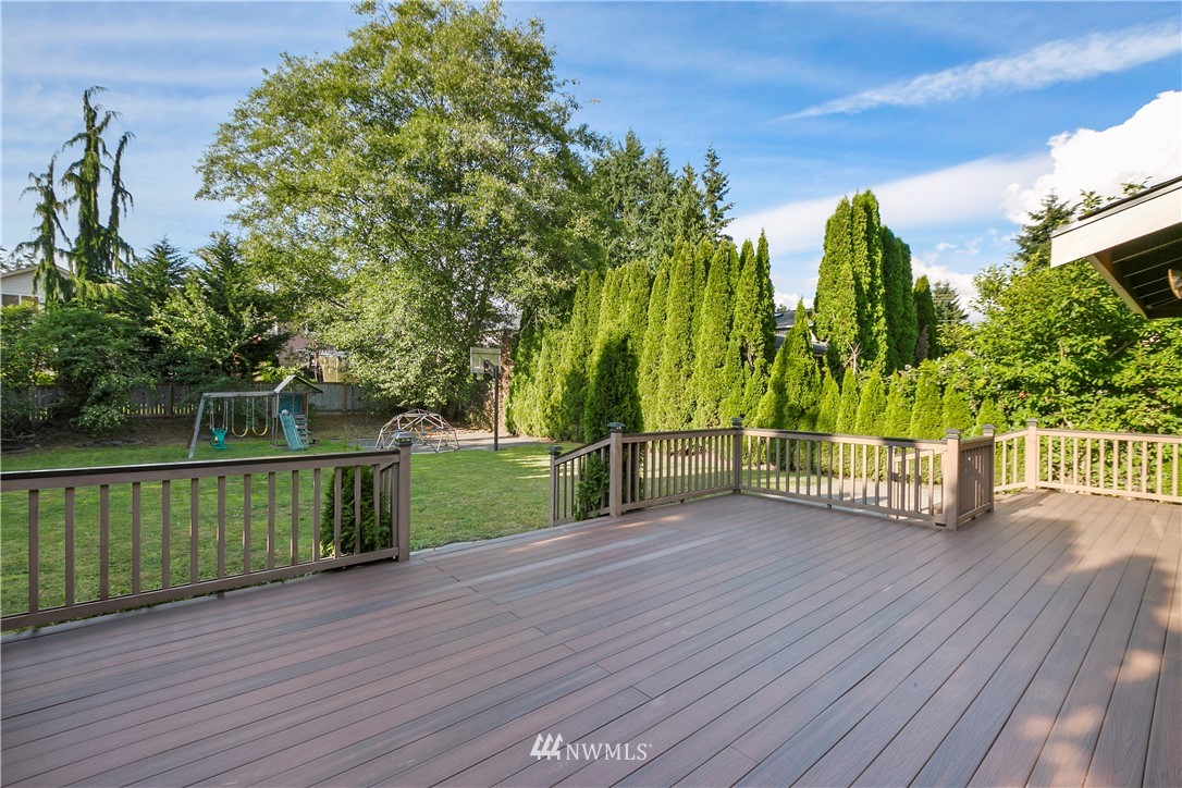 4815 152nd Street Southwest Edmonds, WA 98026 - Photo 19 of 25 Gallery Image 19