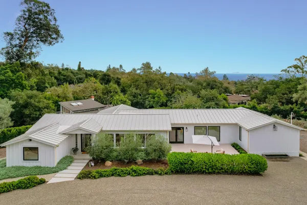 $7,598,000 | 1071 East Mountain Drive, Montecito, CA 93108