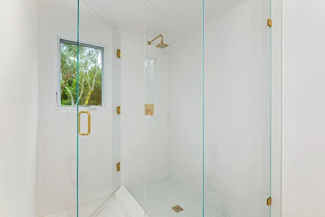 $7,995,000 | 1071 East Mountain Drive, Montecito, CA 93108