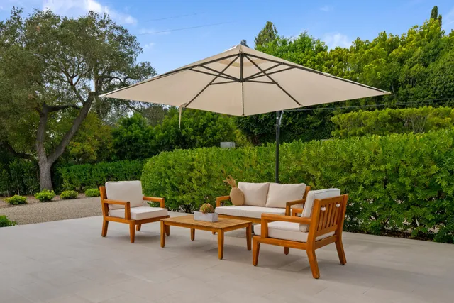 $7,598,000 | 1071 East Mountain Drive, Montecito, CA 93108