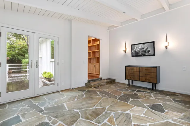 $7,995,000 | 1071 East Mountain Drive, Montecito, CA 93108