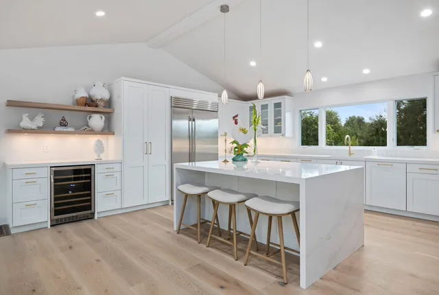 $7,995,000 | 1071 East Mountain Drive, Montecito, CA 93108