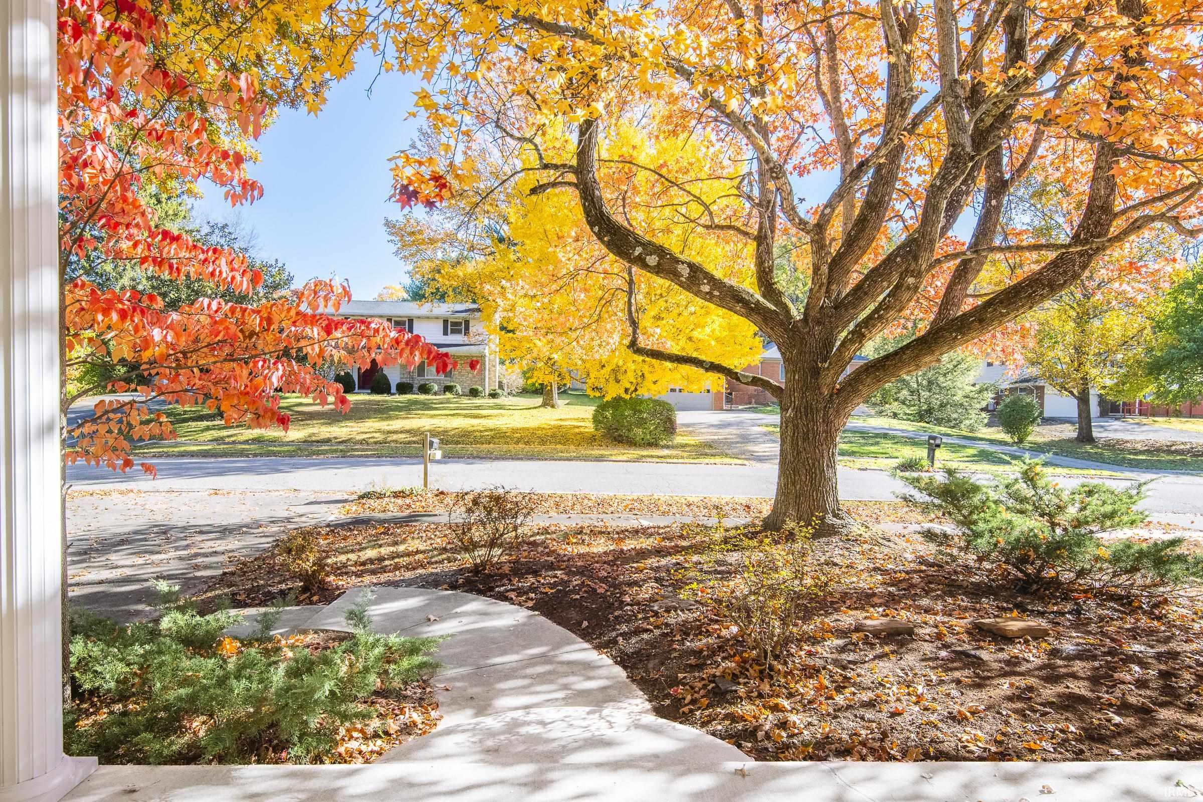 2919 North Ramble Road West Bloomington, IN 47408 - Photo 2 of 35