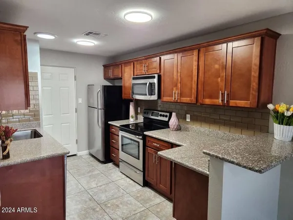 $1,250 | 3026 East Brill Street, Unit 1, Phoenix, AZ 85008