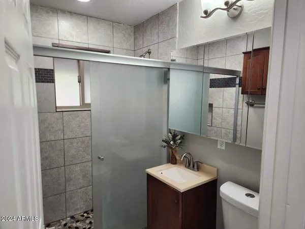 $1,250 | 3026 East Brill Street, Unit 1, Phoenix, AZ 85008