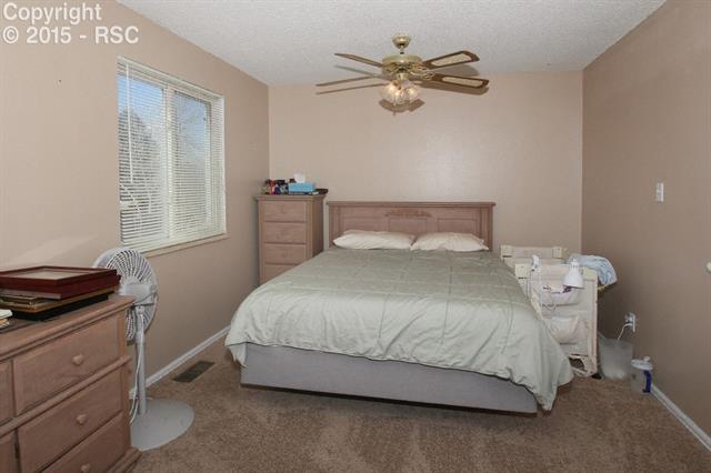 6753 Seneca Road Colorado Springs, CO 80915 - Photo 12 of 19