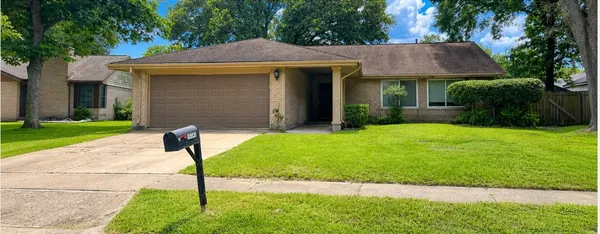 $1,950 | 15343 Mondrian Drive, Houston, TX 77083