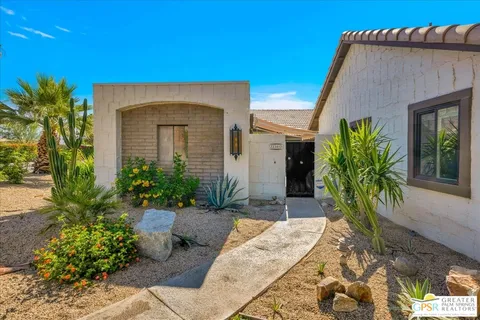 $499,000 | 2234 South Linden Way, Unit D, Palm Springs, CA 92264