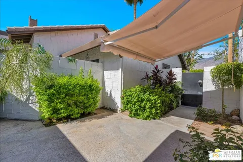 $499,000 | 2234 South Linden Way, Unit D, Palm Springs, CA 92264