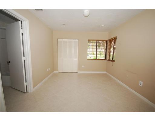 6320 Sweet Maple Lane Boca Raton, FL 33433 - Photo 4 of 12 Additional Photo