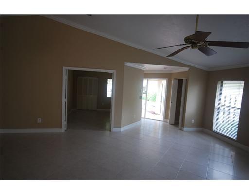 6320 Sweet Maple Lane Boca Raton, FL 33433 - Photo 5 of 12 Additional Photo