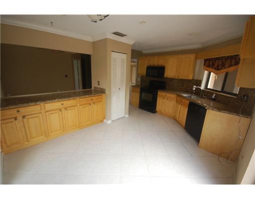 6320 Sweet Maple Lane Boca Raton, FL 33433 - Photo 8 of 12 Additional Photo