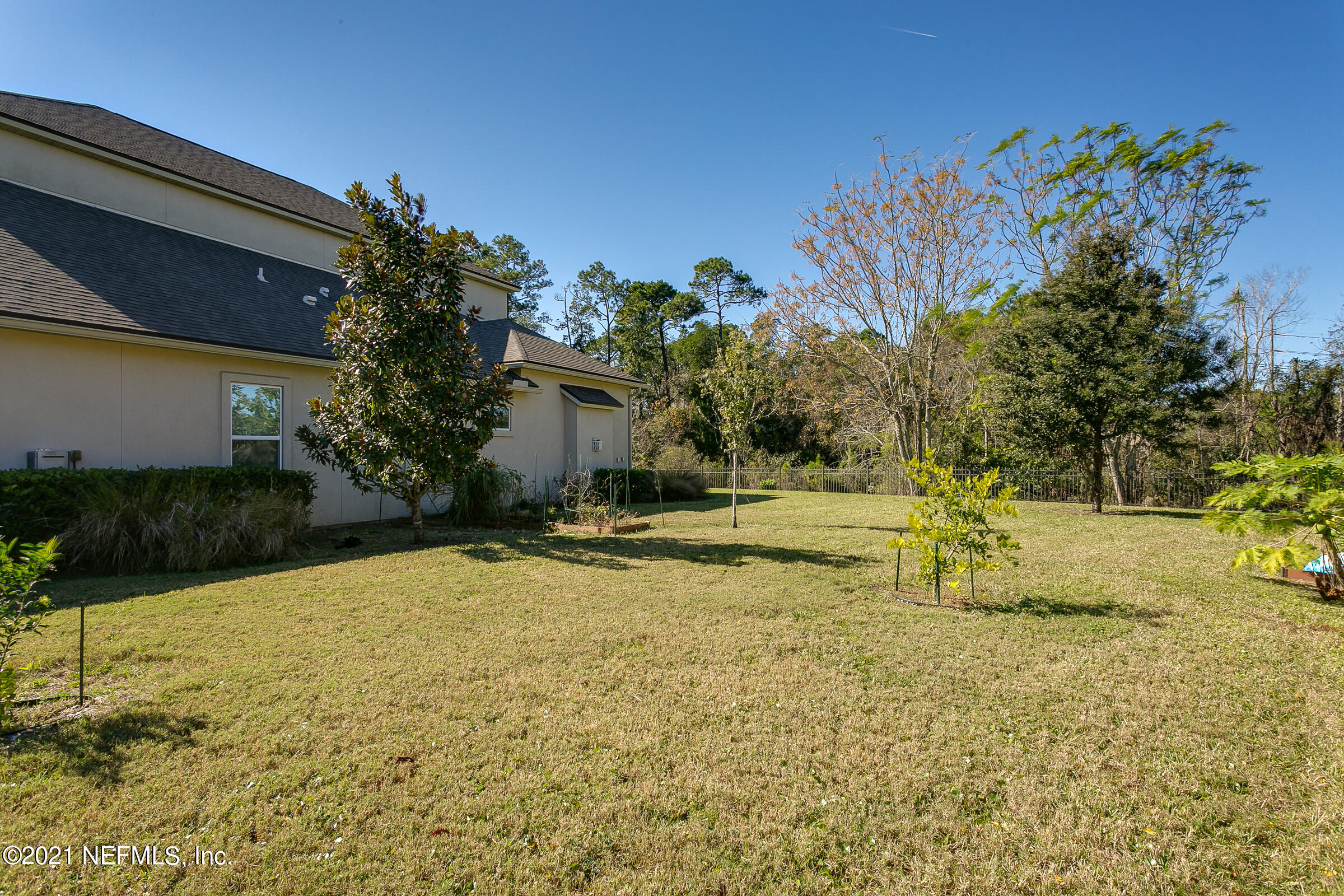 7776 Collins Grove Road Jacksonville, FL 32256 - Photo 63 of 70 Side Yard