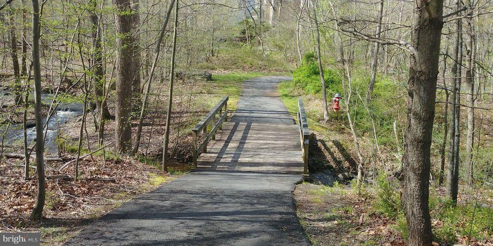 1515 Coat Ridge Road Herndon, VA 20170 - Photo 30 of 30 Sugarland Stream Valley Trails.