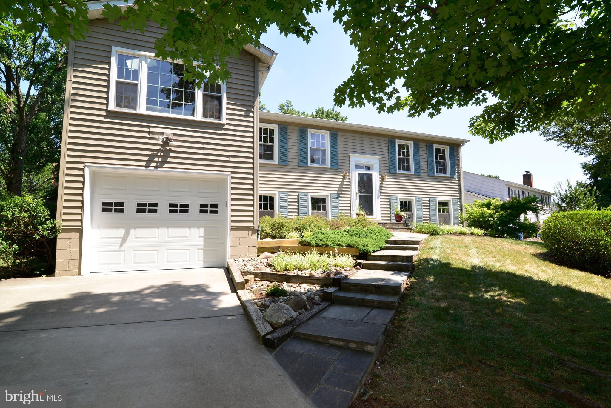 1515 Coat Ridge Road Herndon, VA 20170 - Photo 4 of 30 Extensive Professional Landscaping.
